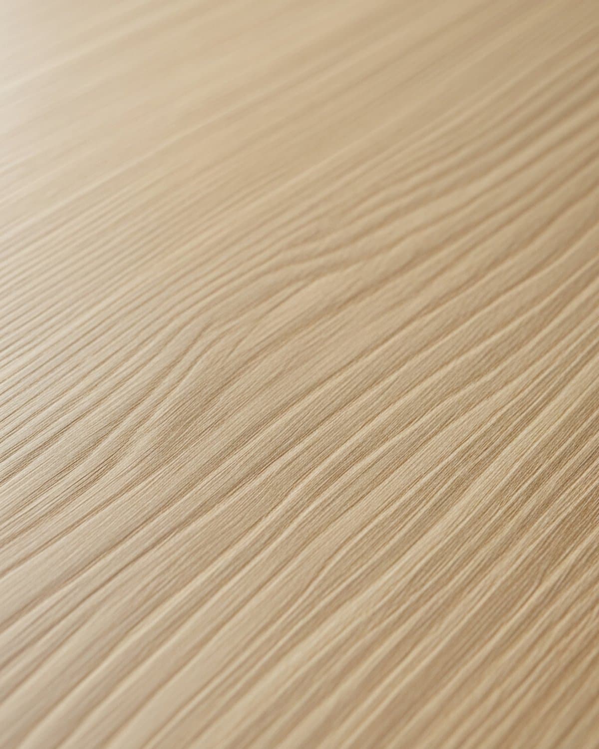 oak dining table haifa — פרט — חומר detail